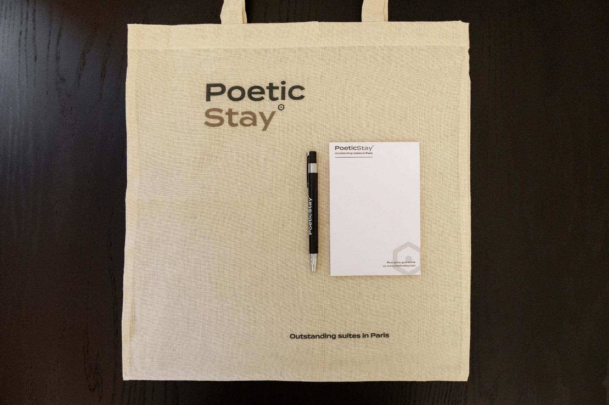 Poetic Stay - Champs Elysees Paris Exteriör bild